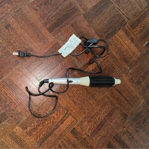 Calista Styling Hair Tool